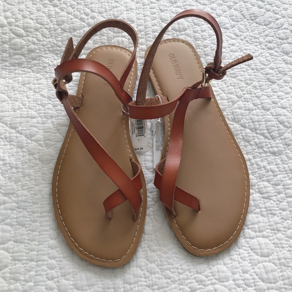 Old Navy sandals NWT